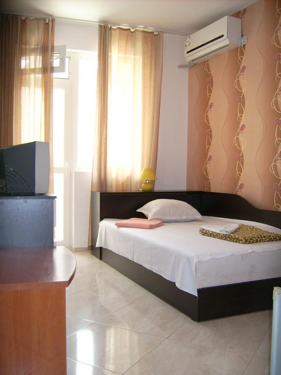 Hotel Pasians Pomorie Luaran gambar